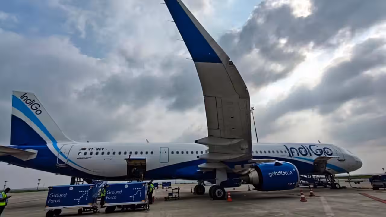 IndiGo flight from Navi Mumbai hits pole at Srinagar airport during landing