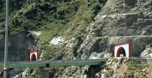 Singhpora–Vailoo Tunnel Project Finally Moves Ahead, NHIDCL Invites Bids For Rs 3,567-Cr Work