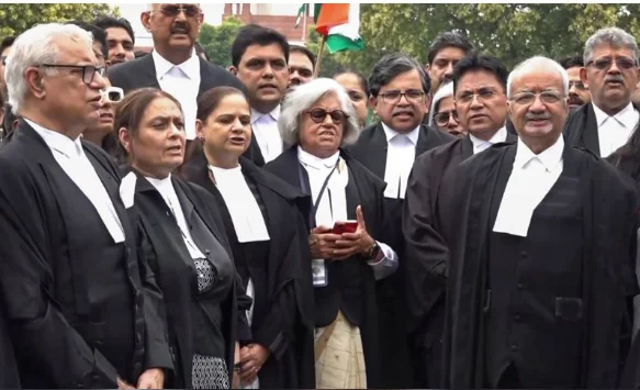 SC Advocates Recite Constitution’s Preamble in Solidarity With Protesting Students