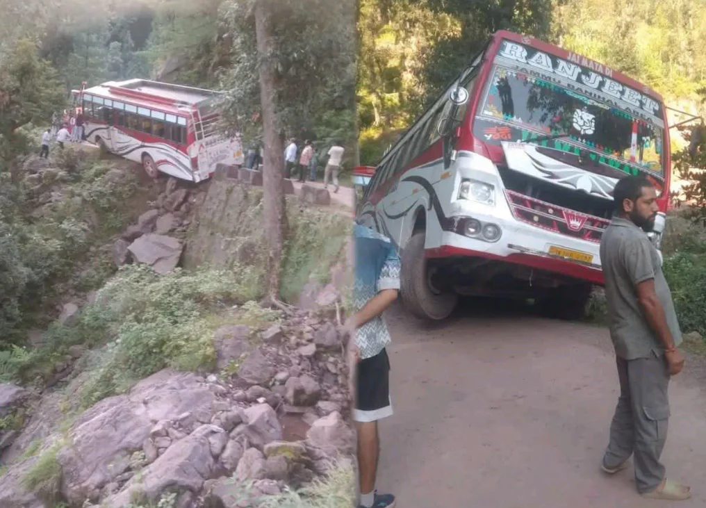 Udhampur: Bus Returning From Wedding Procession Meets With Accident in Marnola