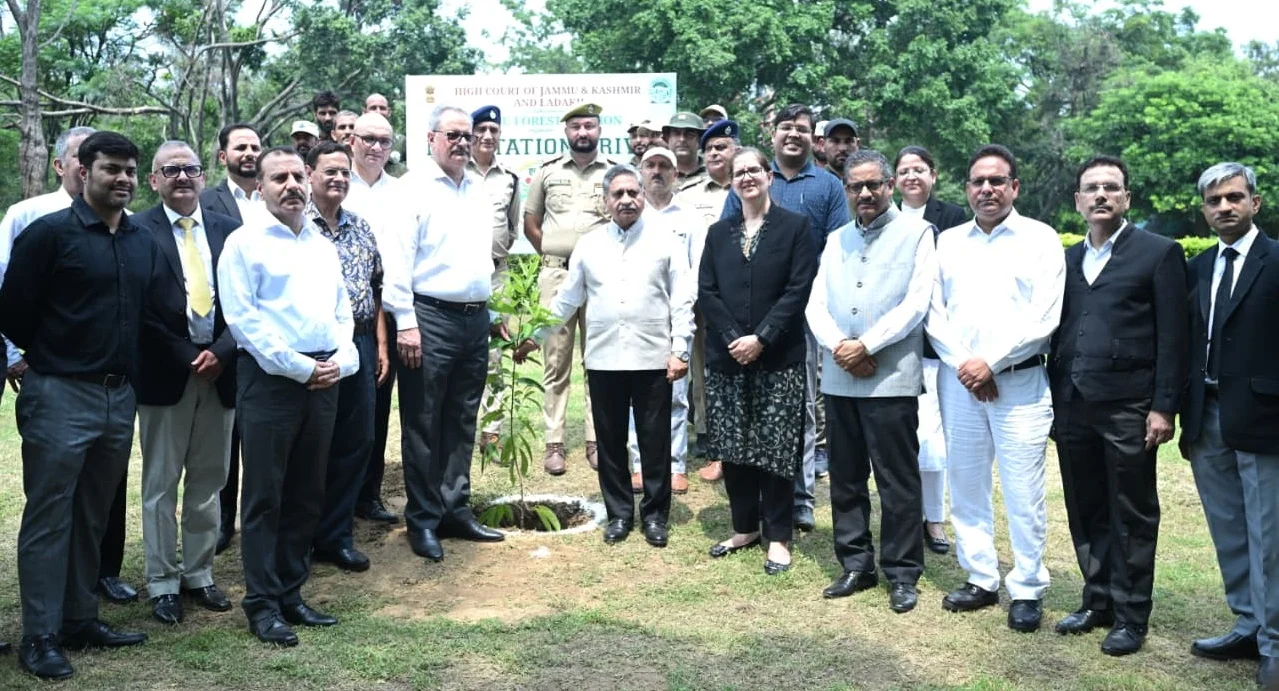 Acting Chief Justice leads plantation drive at High Court