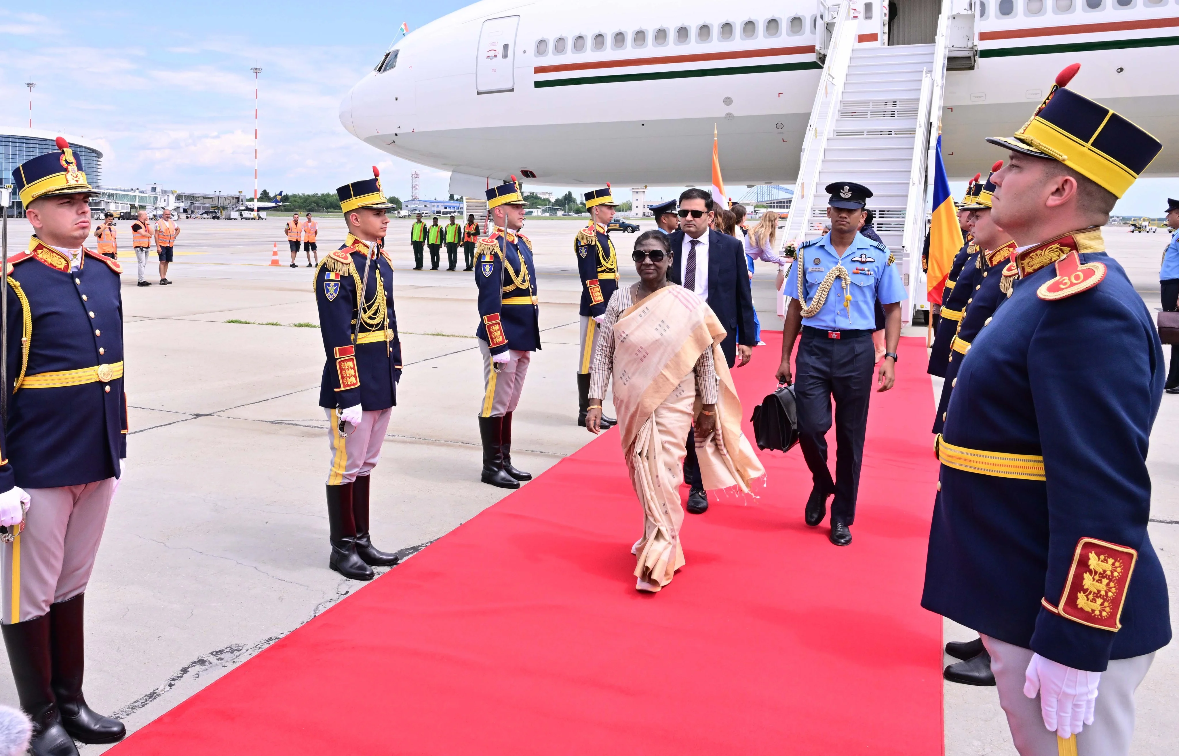 President Murmu Begins State Visit to Romania, Focus on Boosting Trade, Tourism