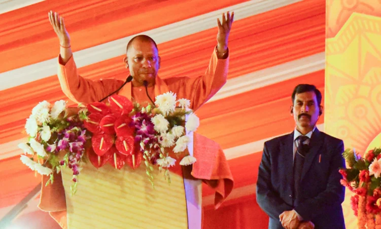 CM Yogi Adityanath lauds Indian women's cricket team for winning Asia Cup