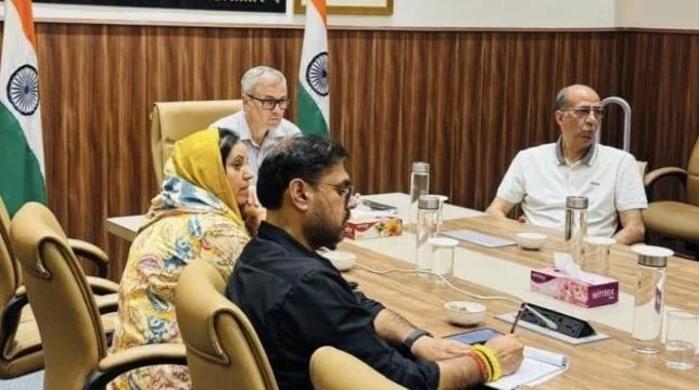 CM Omar Reviews Restoration Efforts in Rain-Affected J&K