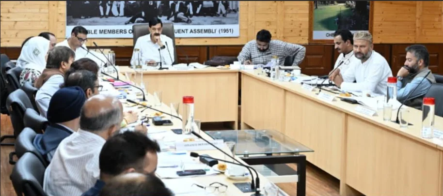 Committee on Public Undertakings reviews CAG Audit Paras of JKPDC, JAKEDA