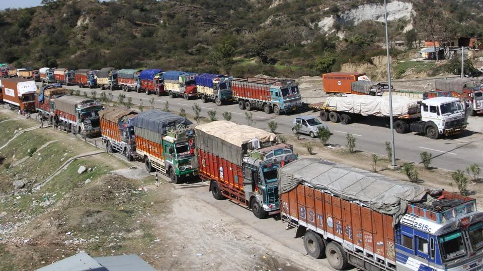 Jammu-Srinagar Highway Hit by Fresh Landslide; Doda Bridge Sealed for Safety Review