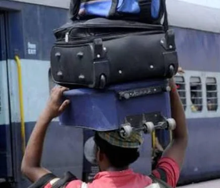 Additional luggage can now be booked online along with ticket