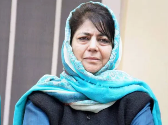 Mehbooba visits flood-affected Rajouri, seeks immediate relief