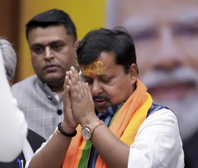 Ganesh Chaturthi: Nitin Nabin offers prayers at BJP headquarters