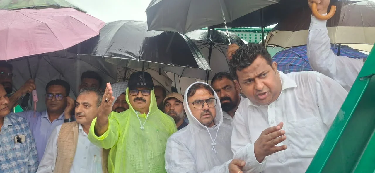 Ministers Javed Rana, Satish Sharma assess flood damage in Rajouri