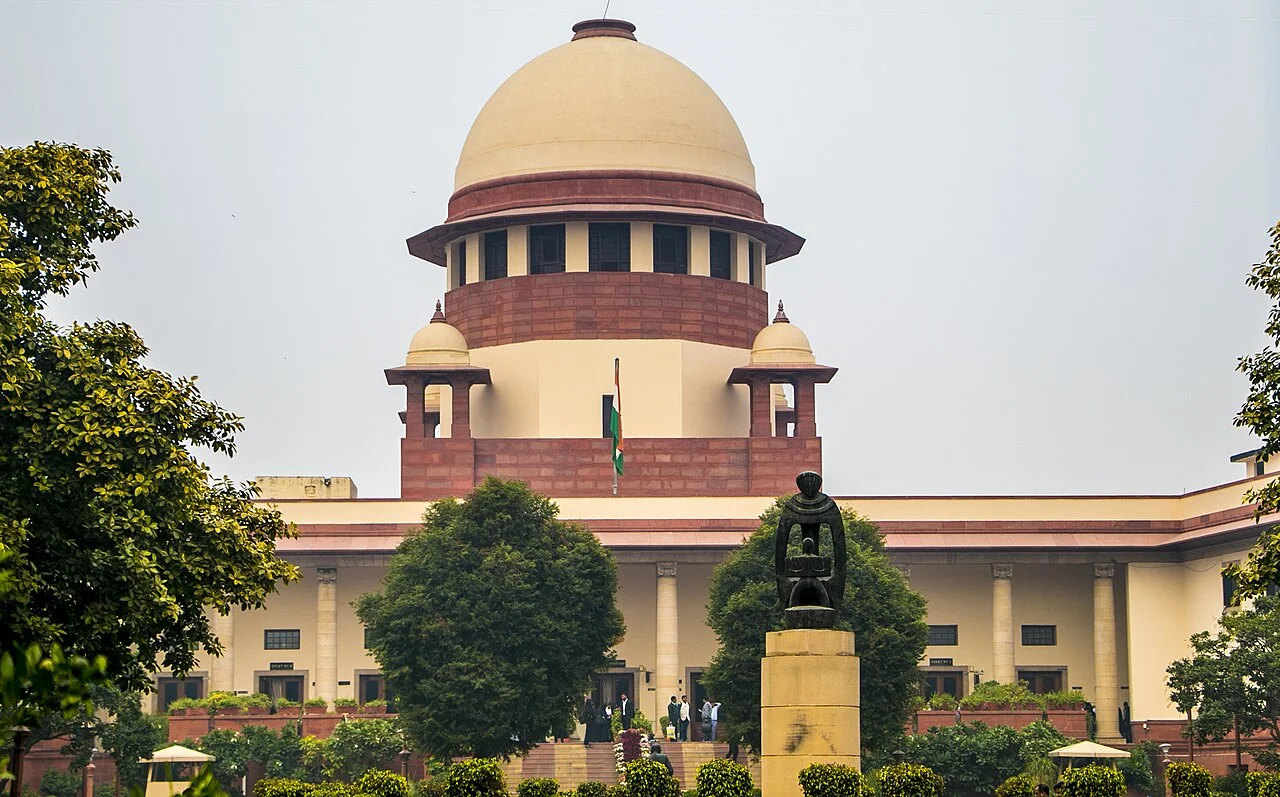 SC Directs J&K To Pay Compensation, Rentals For Land Taken For Police Station In 1953