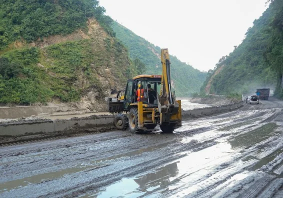 Nepal Flash Floods Disrupt Cross-Border Trade; 16-Km Truck Queue At Sonauli