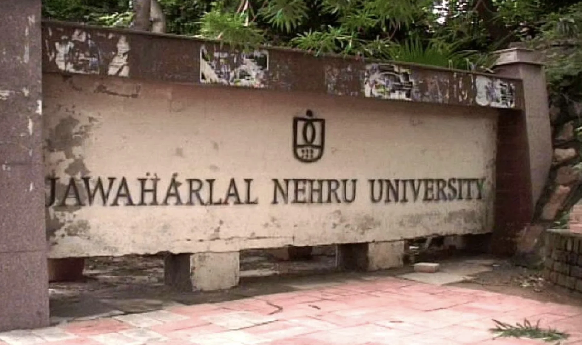 JNU Warns Students to Keep Away from Jantar Mantar Agitation