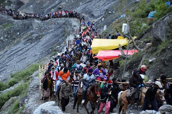 3,823 Pilgrims Depart Jammu Base Camp for Amarnath Yatra